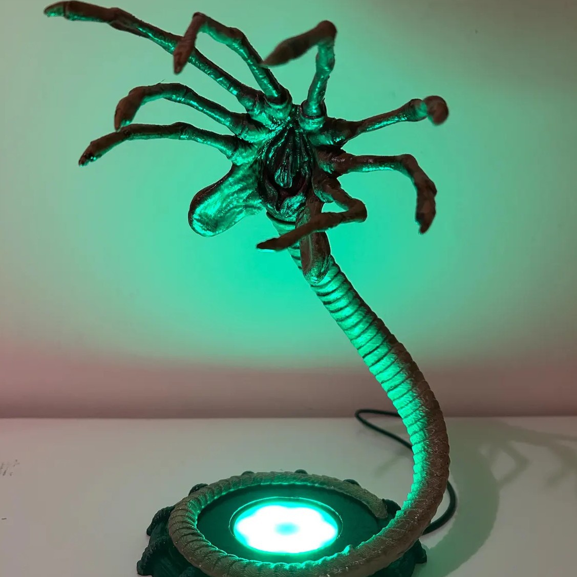 Alien Facehugger Lamp Nightlig - Home Decor Lamp review and price