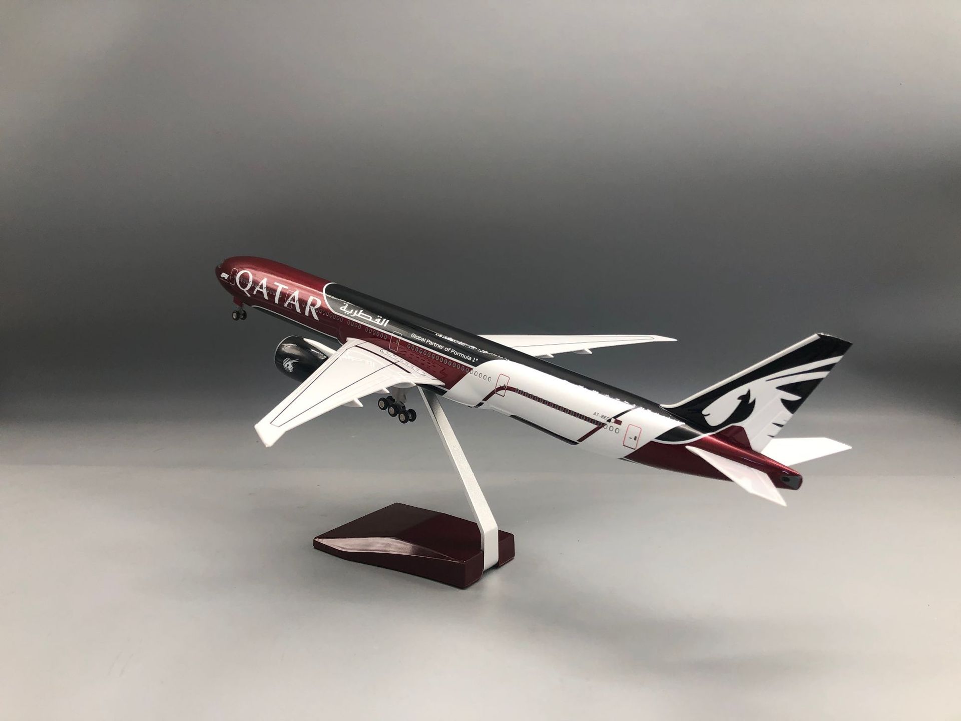 For B777-300 Qatar Model Airpl - Home Decor Qatar review and price
