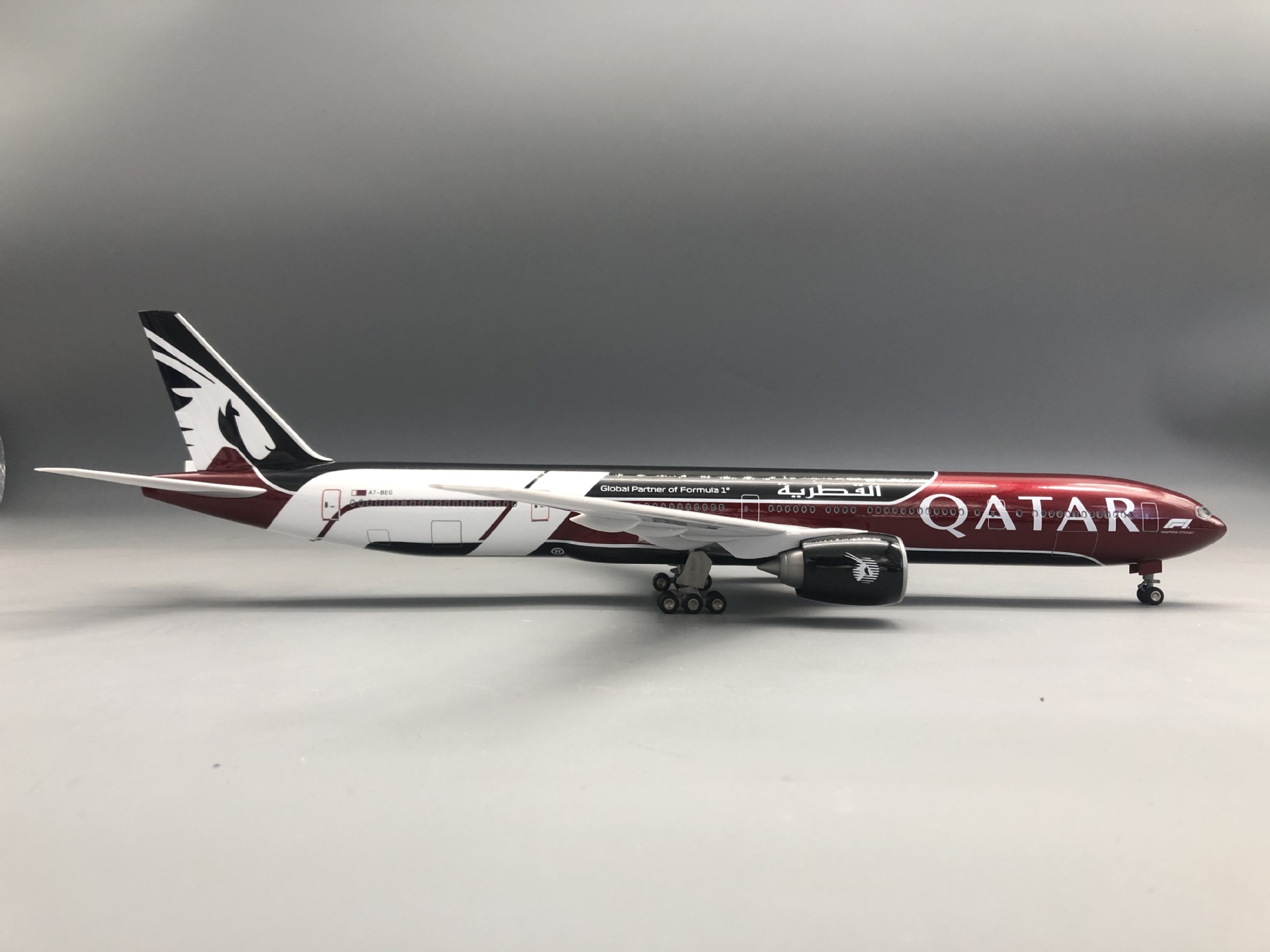 For B777-300 Qatar Model Airpl - Home Decor Qatar review and price